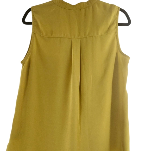 Size M Yellow Mustard Sleeveless Blouse Elegant and Vibrant - Picture 3 of 9